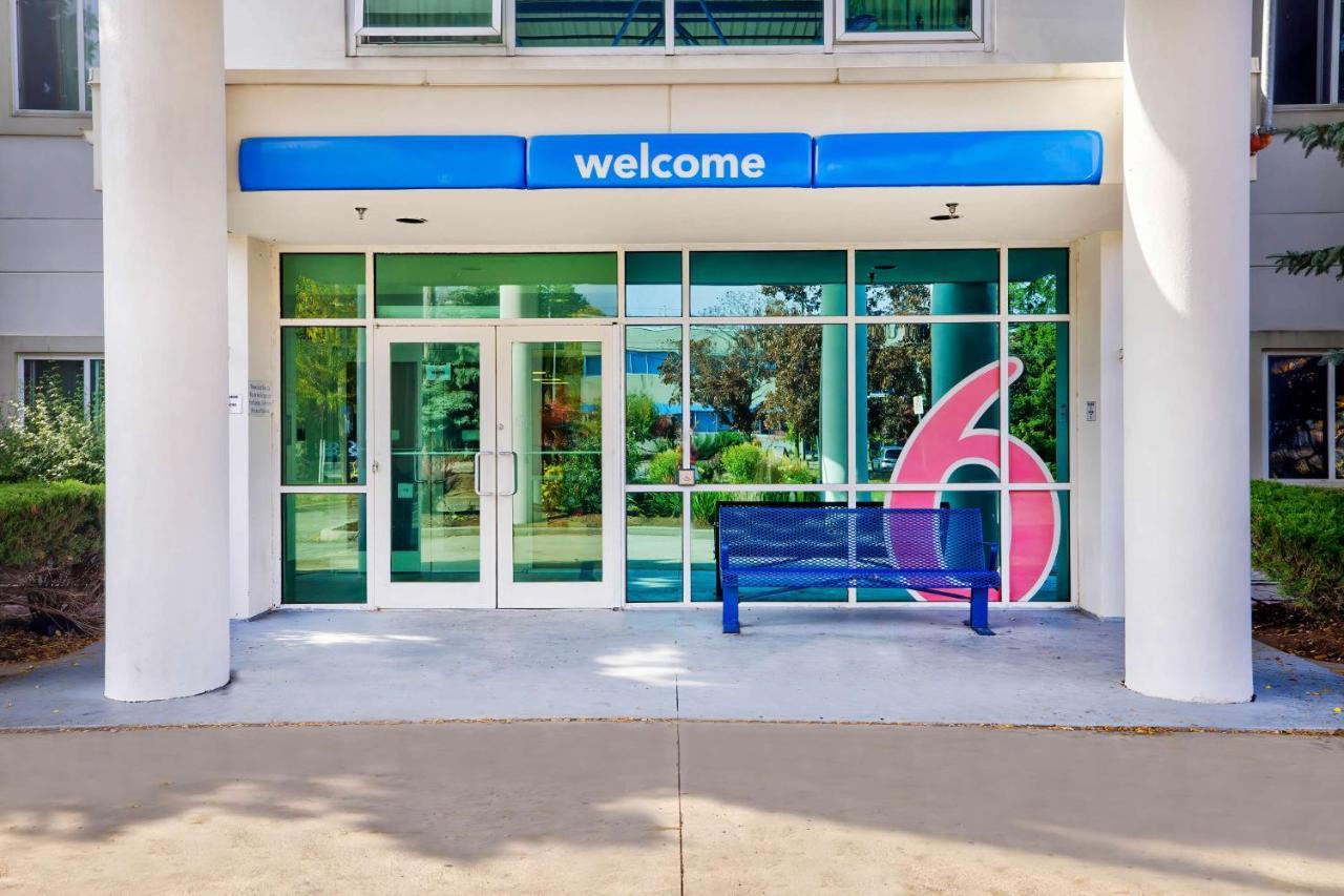 Motel 6-Burlington, On - Toronto West - Oakville Экстерьер фото