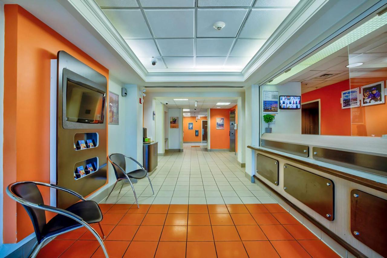 Motel 6-Burlington, On - Toronto West - Oakville Экстерьер фото